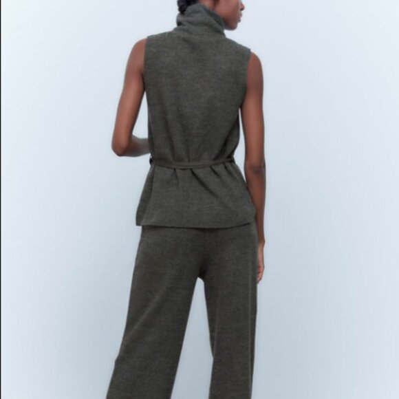 ZARA Sleeveless Turtleneck Sweater Vest Gray Size L - Picture 2 of 9